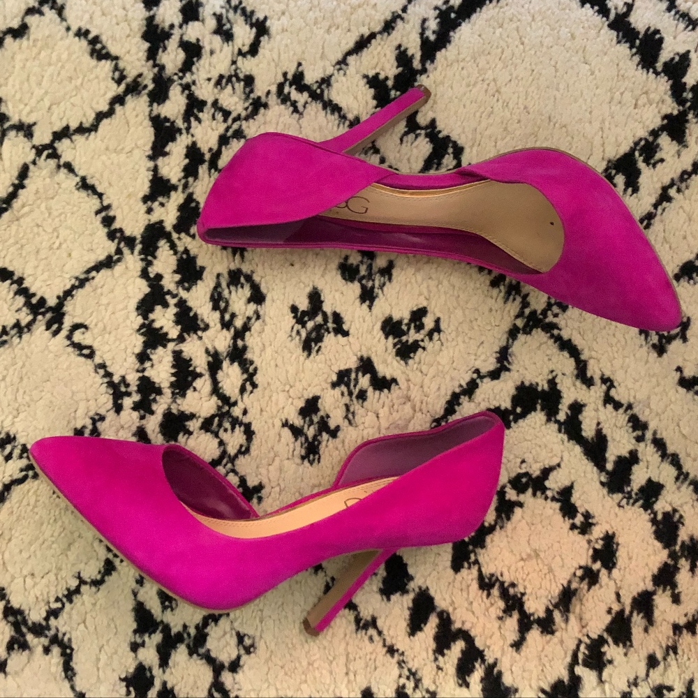 BCBG Fuscia Heels Soft Suede-like